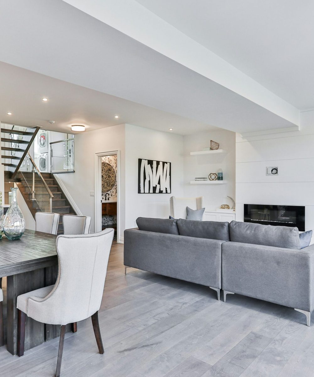 lotus-design-n-print-wRzBarqn3hs-unsplash